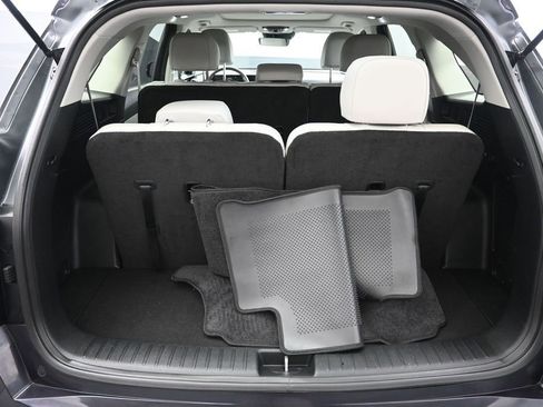 Certified 2025 Kia Sorento S w/ Panoramic Sunroof Package FWD image 37