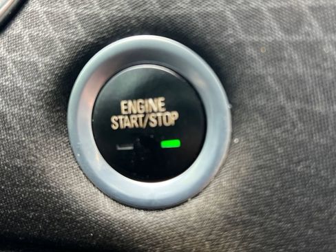 Used 2019 Chevrolet Malibu LT image 10