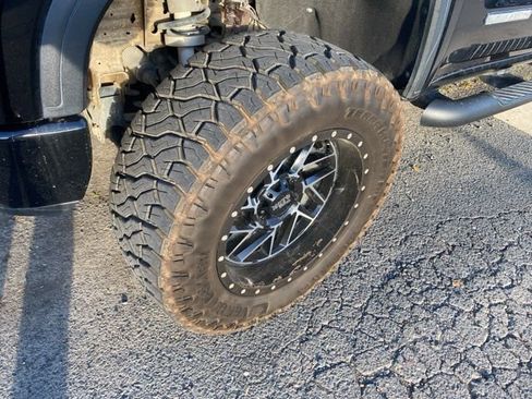 Used 2021 GMC Sierra 1500 Elevation w/ X31 Off-Road Package image 4