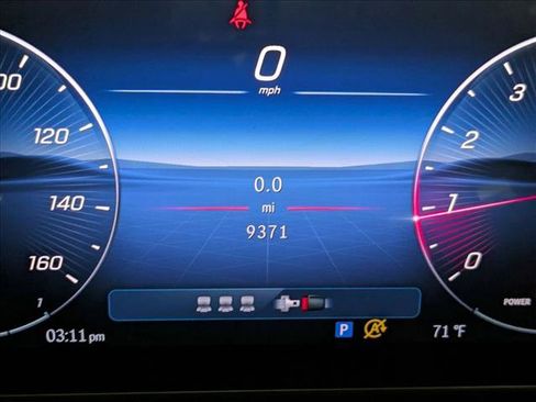 Certified 2025 Mercedes-Benz GLC 300 image 14