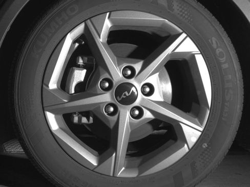 Used 2025 Kia K4 FWD image 12