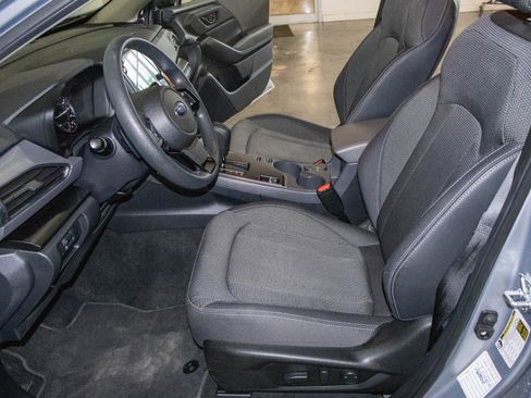 Used 2024 Subaru Crosstrek 2.0i Premium image 7