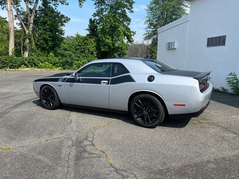 Used 2022 Dodge Challenger R/T Scat Pack w/ T/A Package image 13