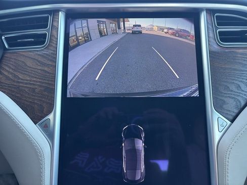 Used 2017 Tesla Model S 75 image 28