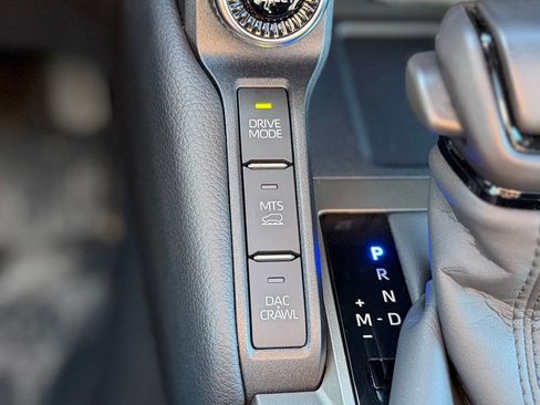 Used 2025 Toyota Land Cruiser w/ Premium Package image 17