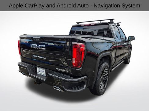 Used 2022 GMC Sierra 1500 Denali Ultimate image 9