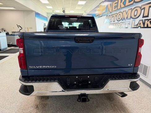 Used 2026 Chevrolet Silverado 3500 LT w/ Convenience Package image 6