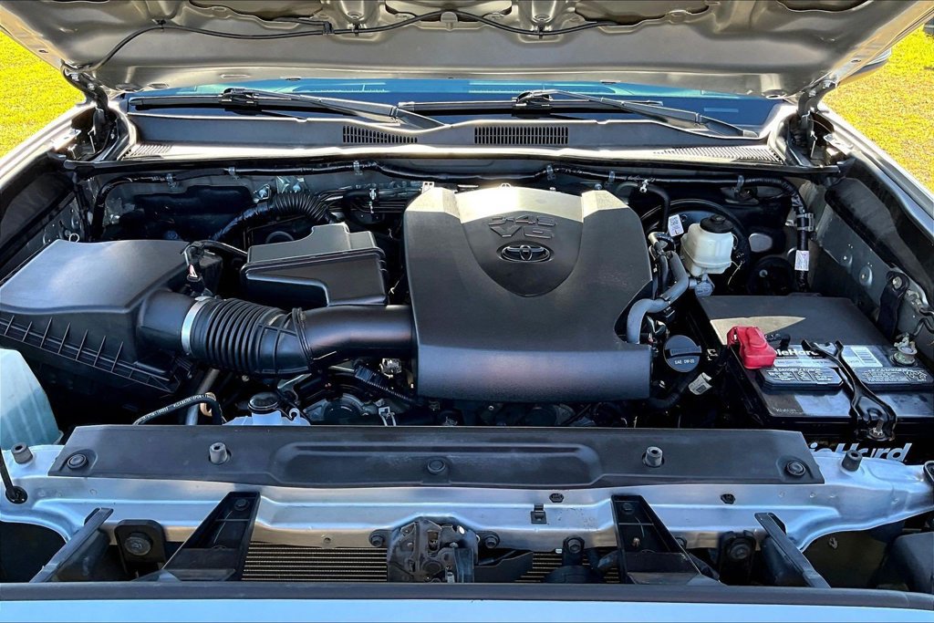 Used 2020 Toyota Tacoma TRD Off-Road RWD image 33