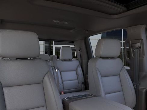 New 2026 GMC Sierra 1500 SLT image 24