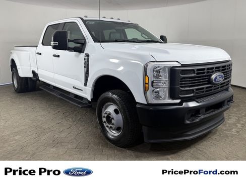 Used 2024 Ford F350 XL AWD/4WD image 1