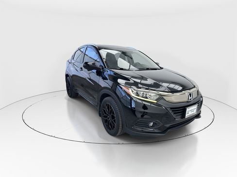Used 2019 Honda HR-V EX-L image 2