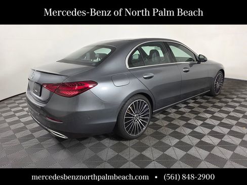 Used 2025 Mercedes-Benz C 300 Sedan image 6