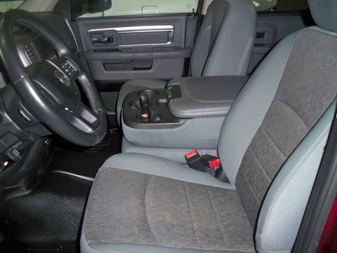 Used 2018 RAM 1500 Big Horn image 7