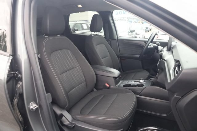 Used 2025 Ford Escape Active AWD/4WD image 20
