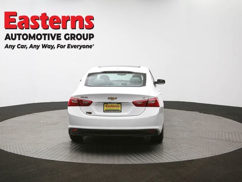 Used 2024 Chevrolet Malibu LT image 38