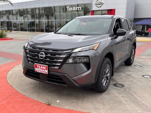 New 2026 Nissan Rogue S FWD image 4