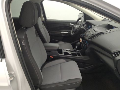 Used 2017 Ford Escape SE FWD image 21