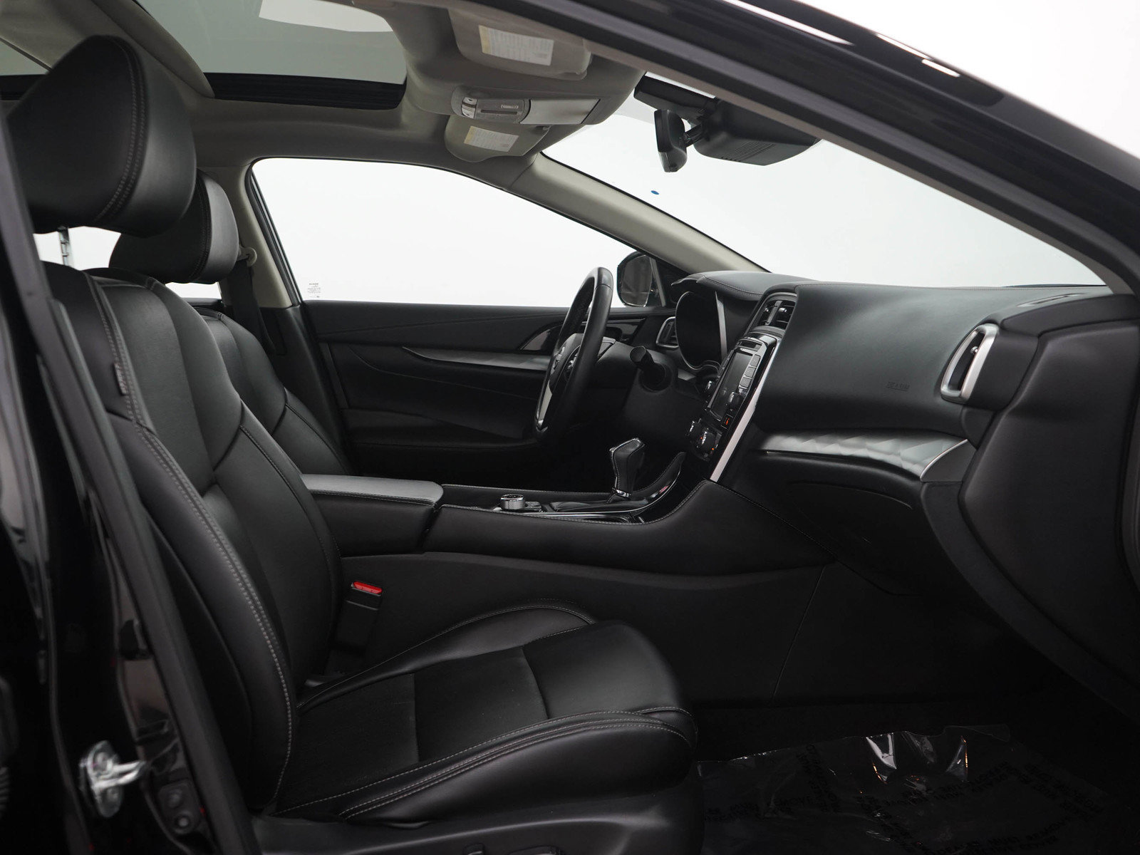 Used 2023 Nissan Maxima SL FWD image 11