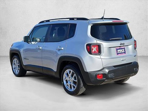Used 2021 Jeep Renegade Latitude w/ Sun & Sound Group image 8
