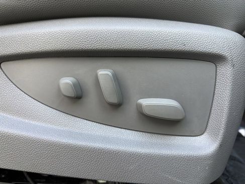 Used 2017 Chevrolet Tahoe LT image 21