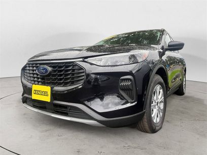 Used 2025 Ford Escape Active w/ Cold Weather Package