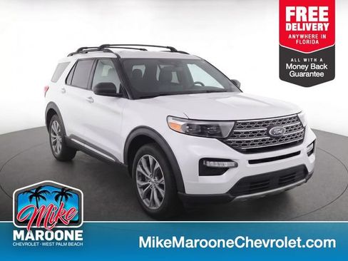 Used 2020 Ford Explorer XLT w/ Equipment Group 202A AWD/4WD image 1