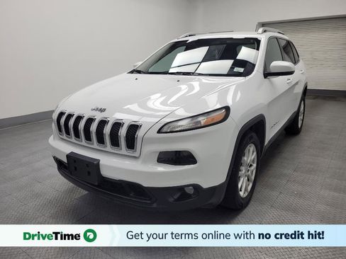 Used 2018 Jeep Cherokee Latitude Plus w/ Comfort/Convenience Group image 1