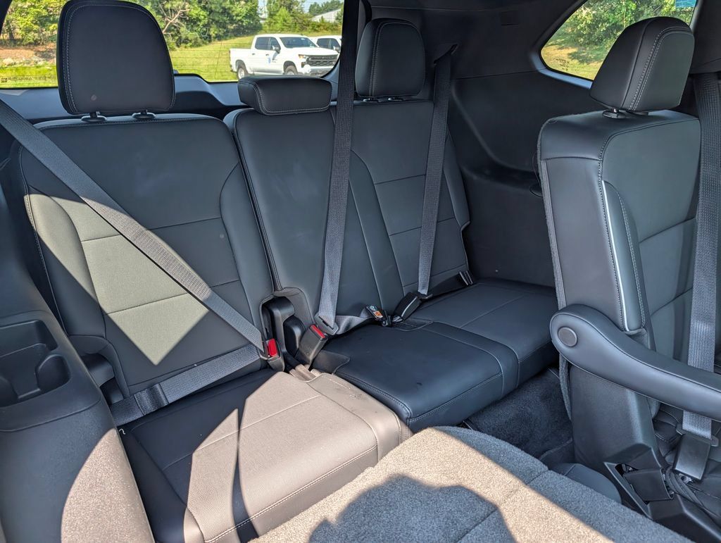 Used 2026 Buick Enclave Preferred w/ Power Package FWD image 14