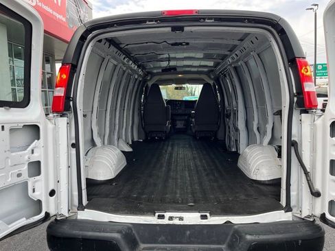 Used 2021 Chevrolet Express 2500 Extended w/ Driver Convenience Package image 10