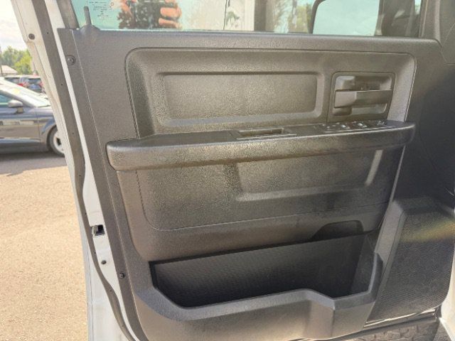 Used 2019 RAM 1500 Tradesman w/ Chrome Plus Package RWD image 24