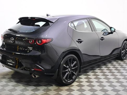 Certified 2025 MAZDA MAZDA3 Hatchback w/Premium Plus Pkg image 7