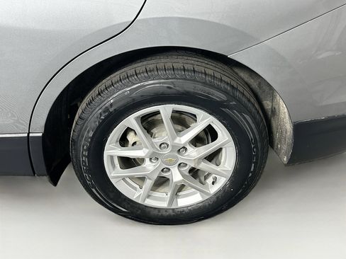 Used 2024 Chevrolet Equinox LT image 11