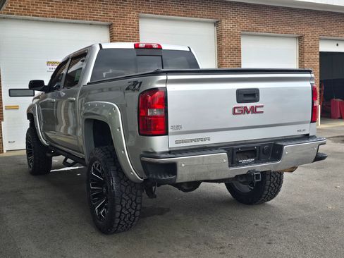 Used 2014 GMC Sierra 1500 SLE image 9