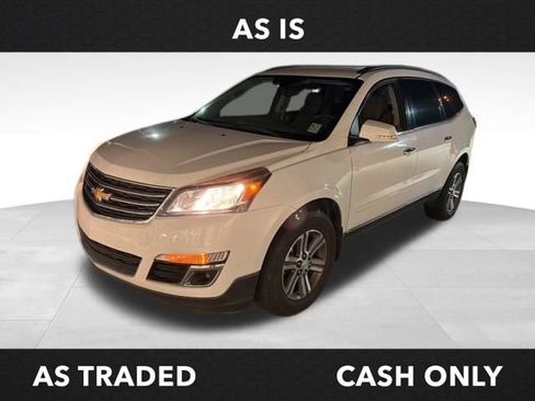 Used 2017 Chevrolet Traverse LT image 1