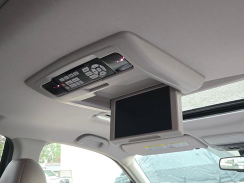 Used 2016 Honda Pilot Elite image 13