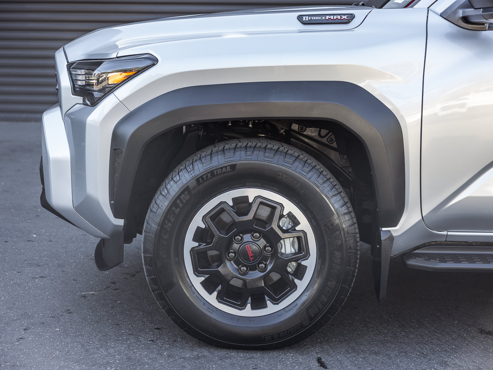 Used 2025 Toyota 4Runner TRD Off-Road Premium AWD/4WD image 28