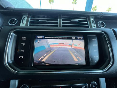 Used 2013 Land Rover Range Rover Supercharged image 15