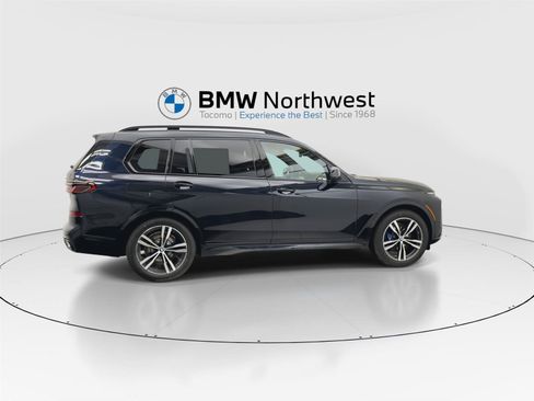 New 2026 BMW X7 xDrive40i image 4