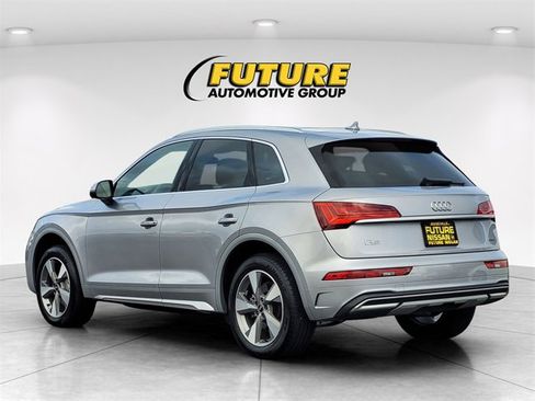Used 2023 Audi Q5 2.0T Premium w/ Convenience Package image 7