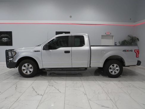 Used 2016 Ford F150 XL w/ Equipment Group 101A Mid AWD/4WD image 4