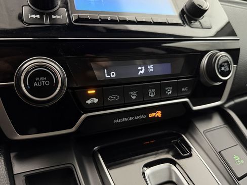 Used 2019 Honda CR-V LX image 16