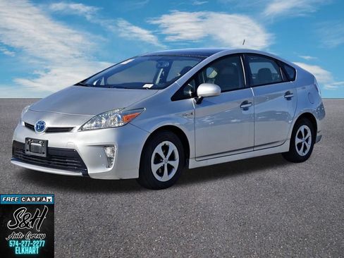 Used 2012 Toyota Prius Four w/ Deluxe Solar Roof Pkg FWD image 14