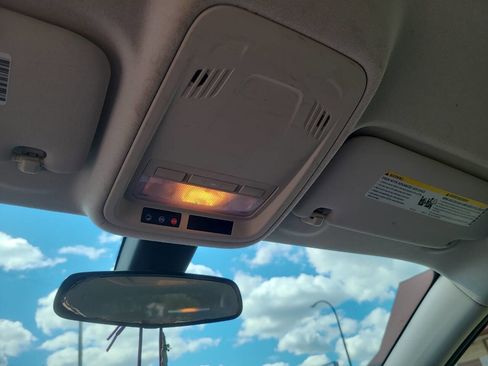 Used 2016 Chevrolet Cruze LT w/ Convenience Package image 20