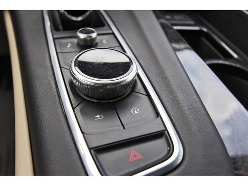 Used 2021 Cadillac Escalade Premium Luxury w/ LPO, Illumination Package RWD image 27