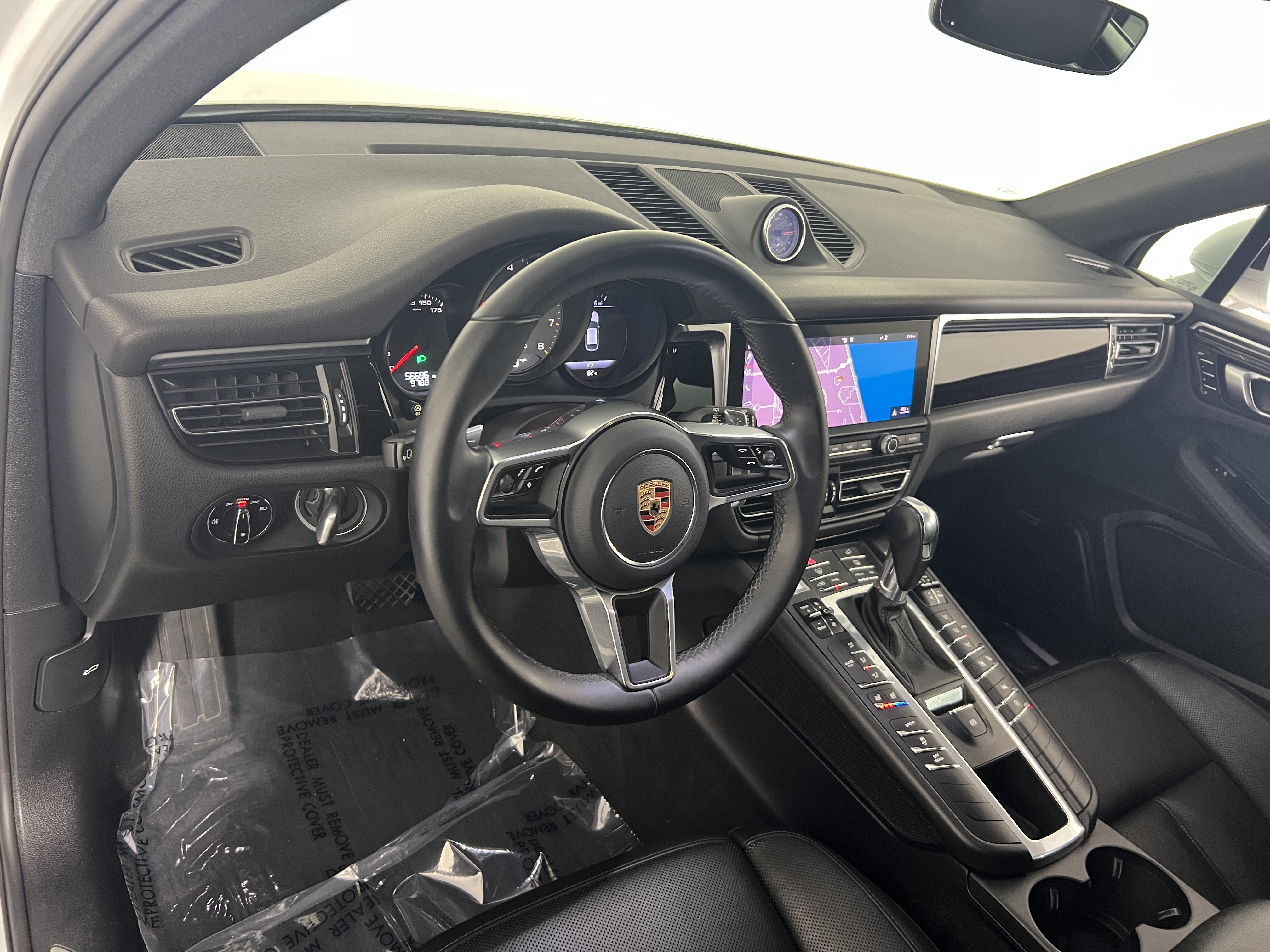 Used 2019 Porsche Macan S AWD/4WD image 4