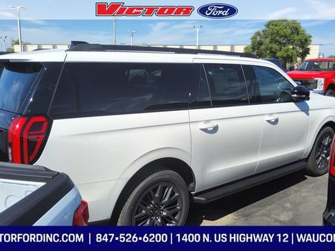 New 2026 Ford Expedition Max Platinum w/ Stealth Appearance Package AWD/4WD image 3