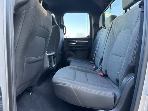 Used 2019 RAM 1500 Big Horn image 29
