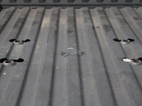 Used 2020 GMC Sierra 2500 AT4 w/ AT4 Premium Package image 10