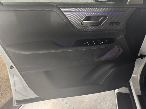 Used 2025 INFINITI QX80 Autograph w/ Premium Cargo Package image 25