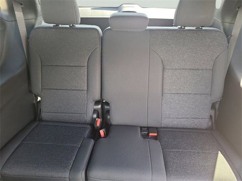 New 2026 Chevrolet Traverse LT image 13